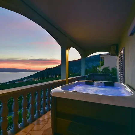 Maslina Апартаменти *